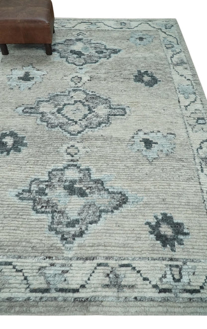 Hand Knotted Charcoal And Beige Traditional with Blended Custom Made Wool Rug.
