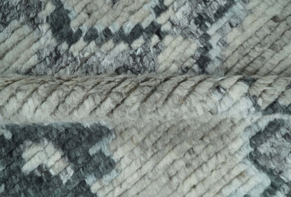 Hand Knotted Charcoal And Beige Traditional with Blended Custom Made Wool Rug.