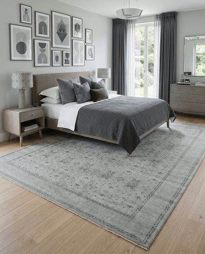 Hand Knotted Wool Blend Traditional Silver and Brown Area Rug.