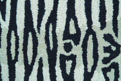 Hand Tufted 3x5 Black And White Animal Tiger Wool Area Rug.