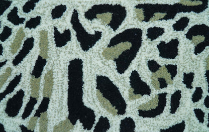Hand Tufted Animal Cat White And Black 2x3 Wool Area Rug.