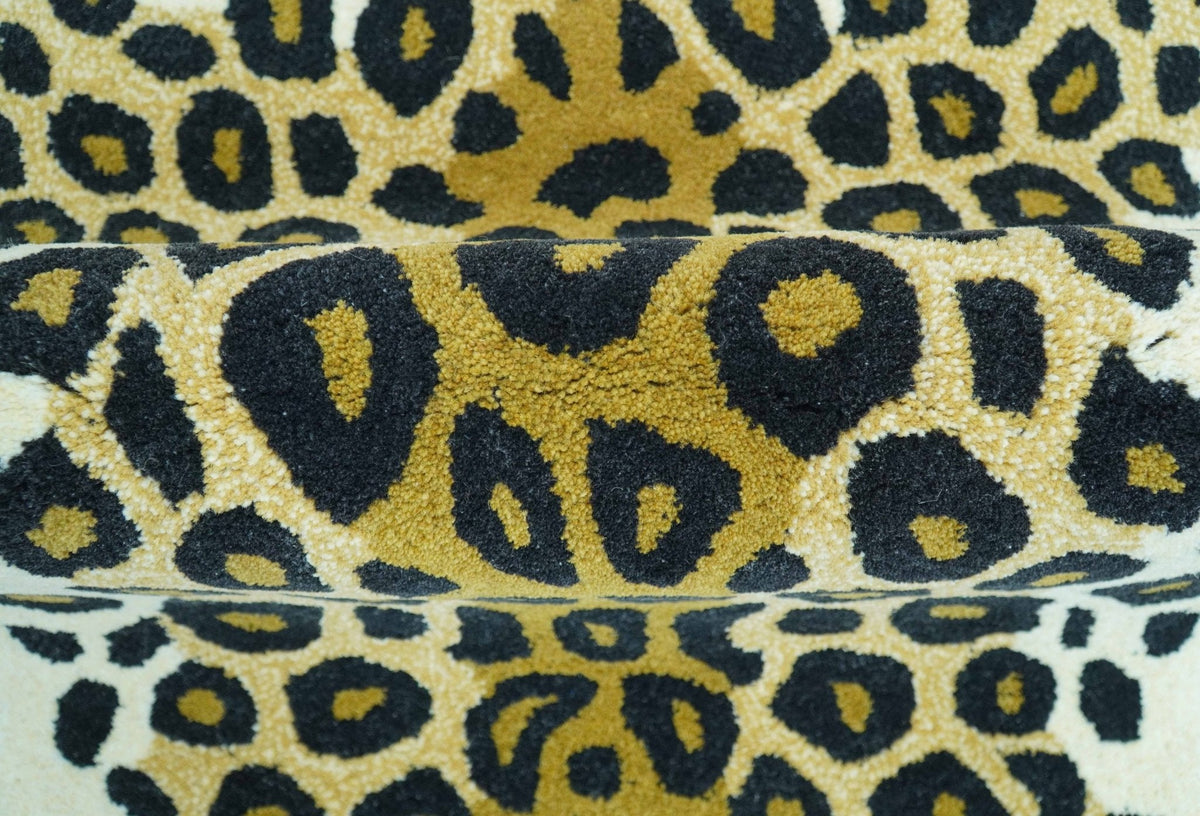 Hand Tufted Animal Leopard Gold And Black 3x5 Wool Area Rug.