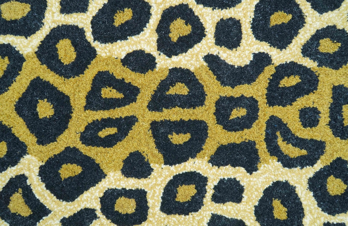 Hand Tufted Animal Leopard Gold And Black 3x5 Wool Area Rug.