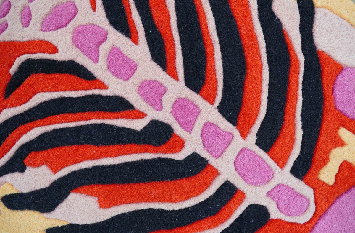 Hand Tufted Animal Tiger Black 3x5 Wool Area Rug.
