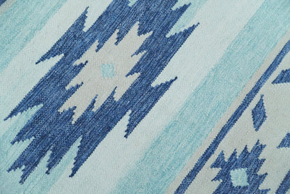 Handmade Modern Style Blue Wool Blend Dhurrie Rug.
