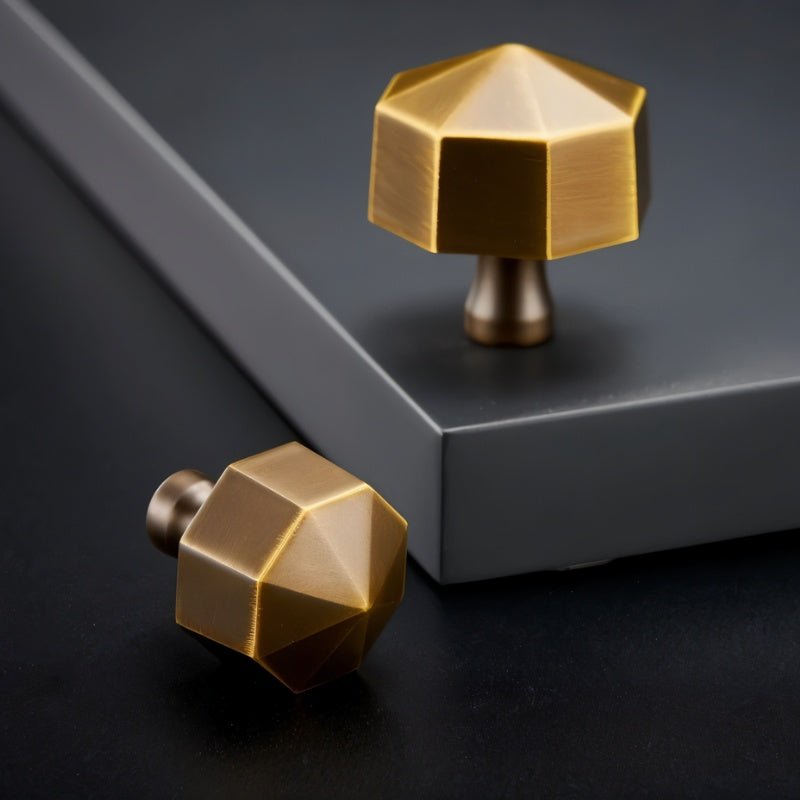 Hilt Knob.