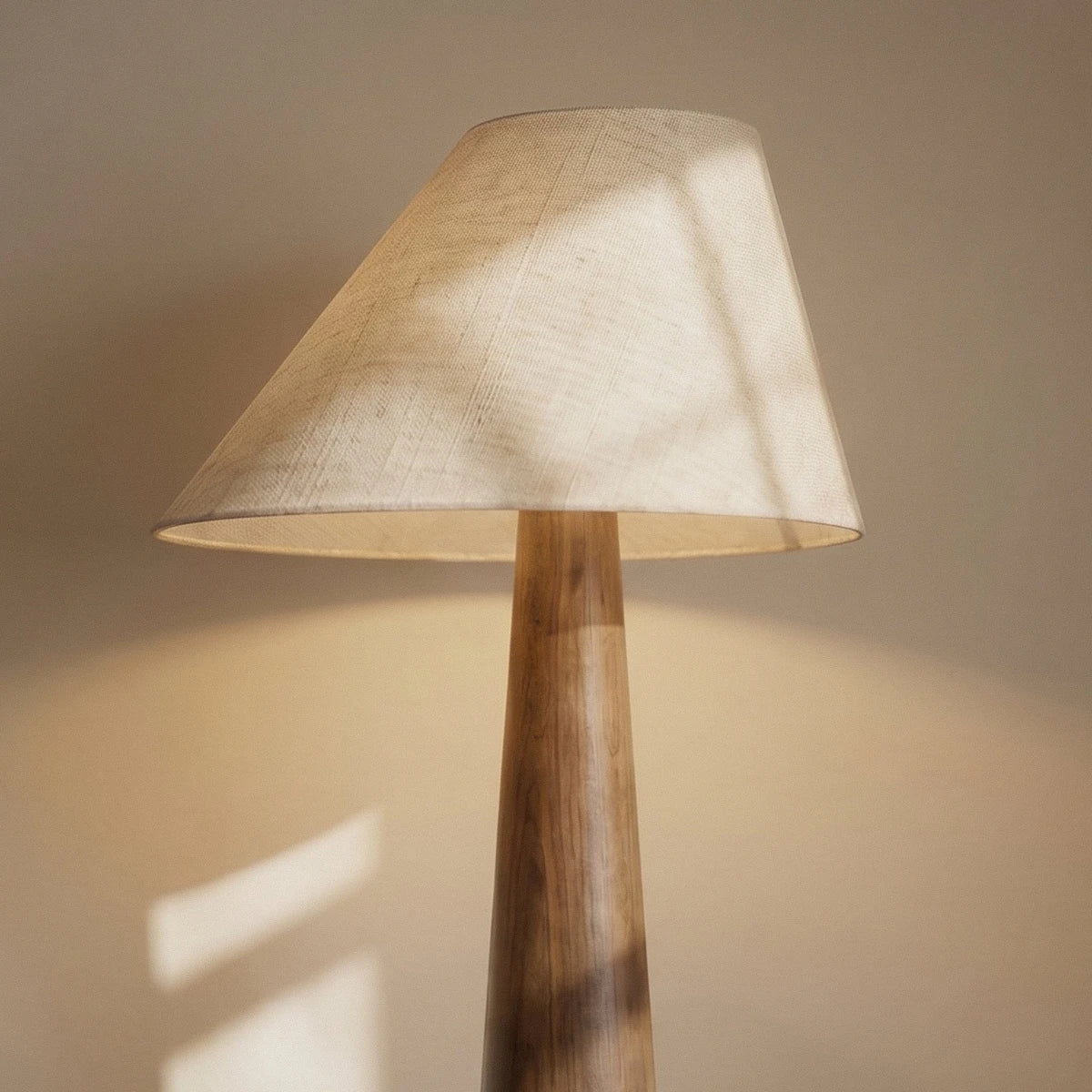 Holza Floor Lamp.