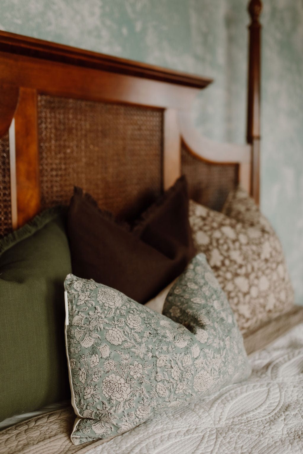 RuffledThread Home & Living > Home Décor > Decorative Pillows 14 in X 20 in KANI-Indian Hand Block Linen Lumbar Pillow cover
