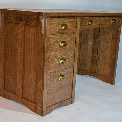 Cup Drawer Pulls "Amalfi" in Antique Brass.