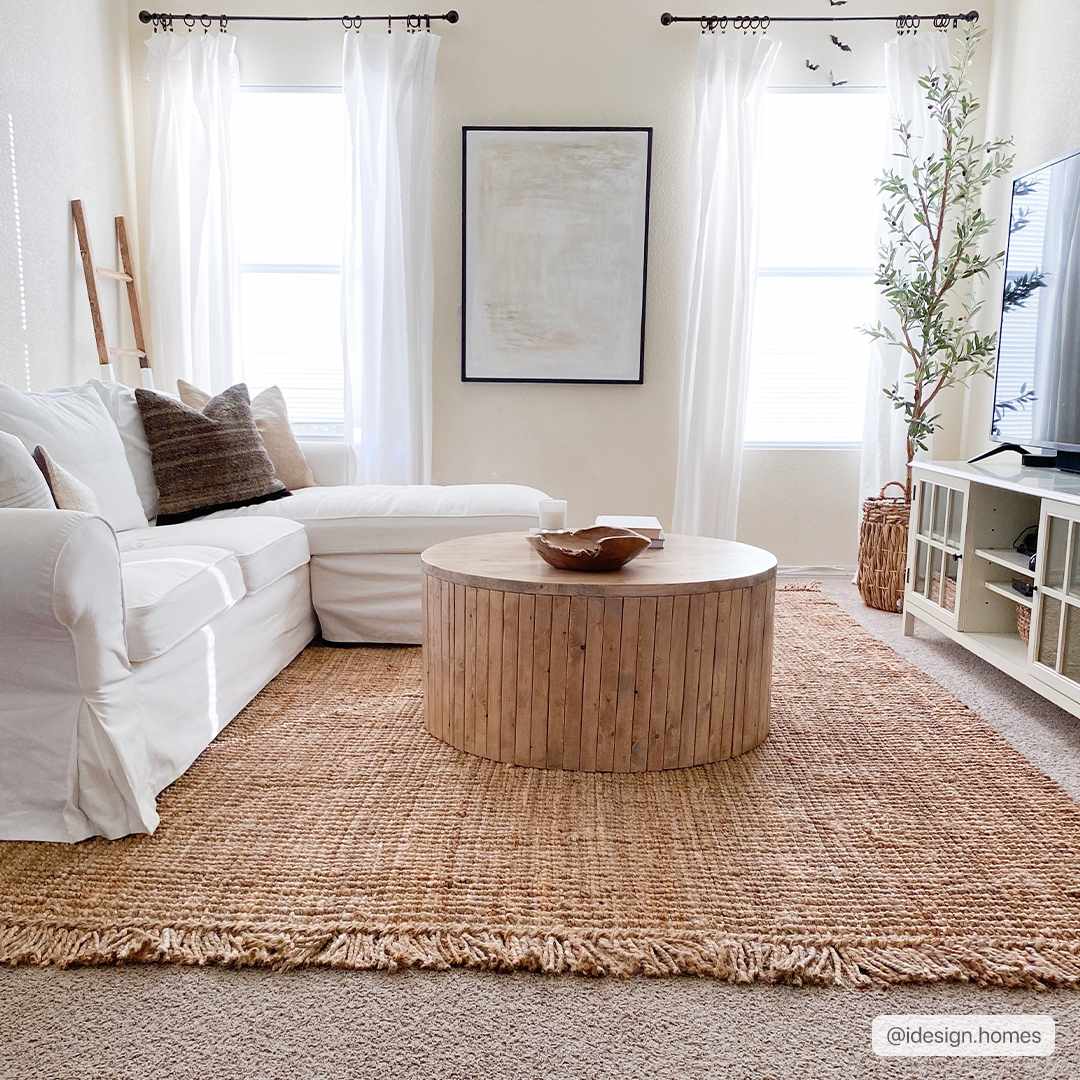 Senneterre Natural Jute Rug.
