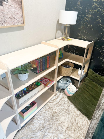 JERRY- Corner Toy Shelf