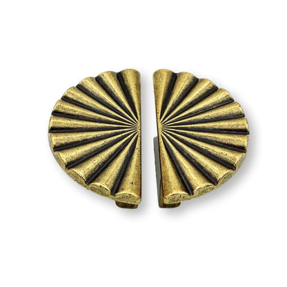 Reeded Antique Brass "Half-Daisy" Round Cabinet Knob