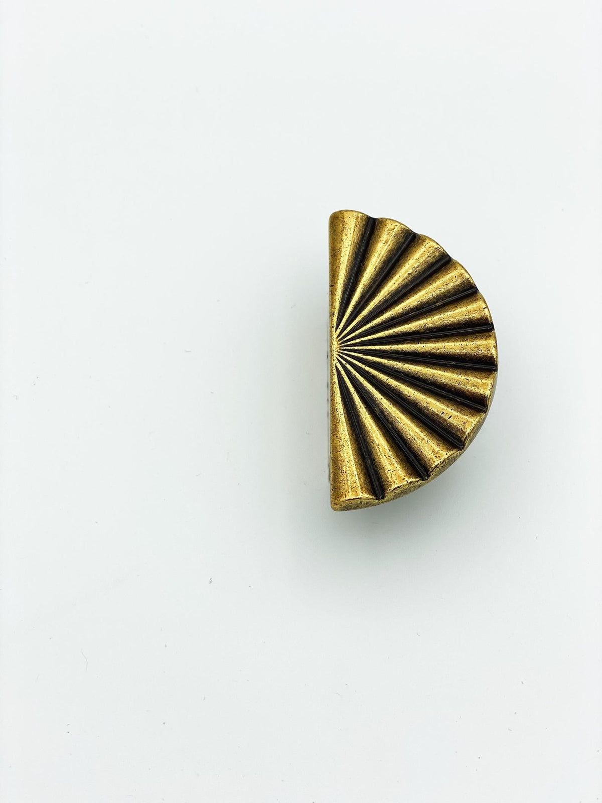 Reeded Antique Brass "Half-Daisy" Round Cabinet Knob.