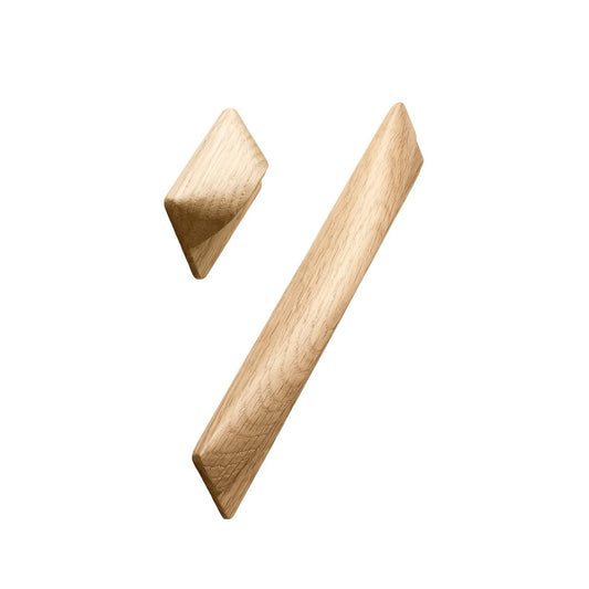 Oak Wood Cup "Taurus" Lacquered Drawer Pulls