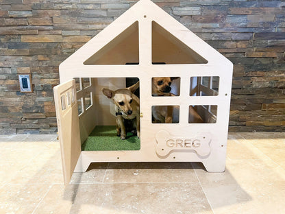GREG- Traditional Dog House