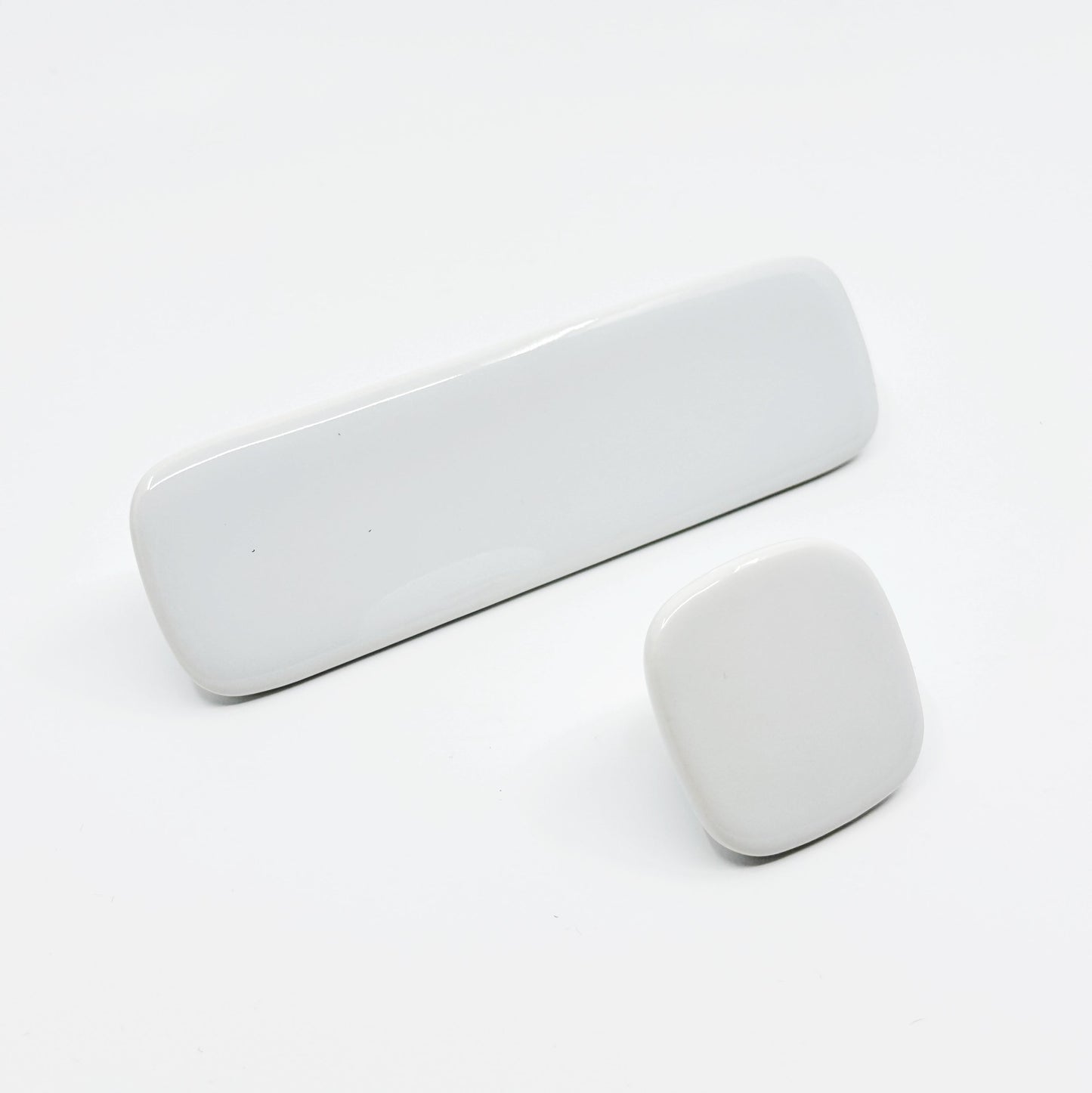 Glossy White "Tabula" Cabinet Knob and Drawer Pull