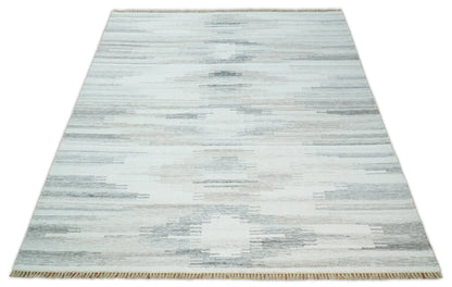 Ivory and Silver fine Wool and Viscose Kilim Rug.