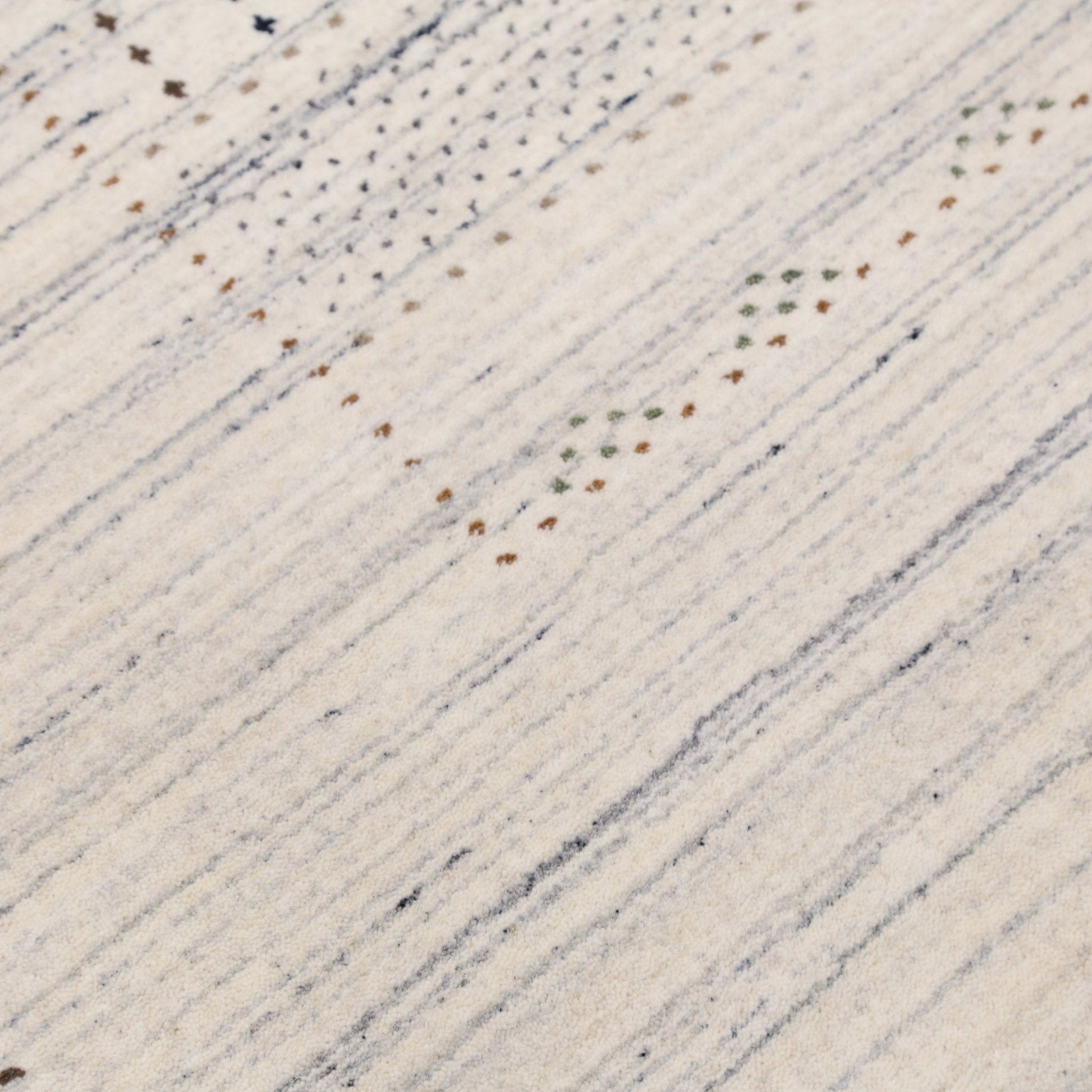 Ivory Gabbeh Design Hand Loomed Wool Area Rug.