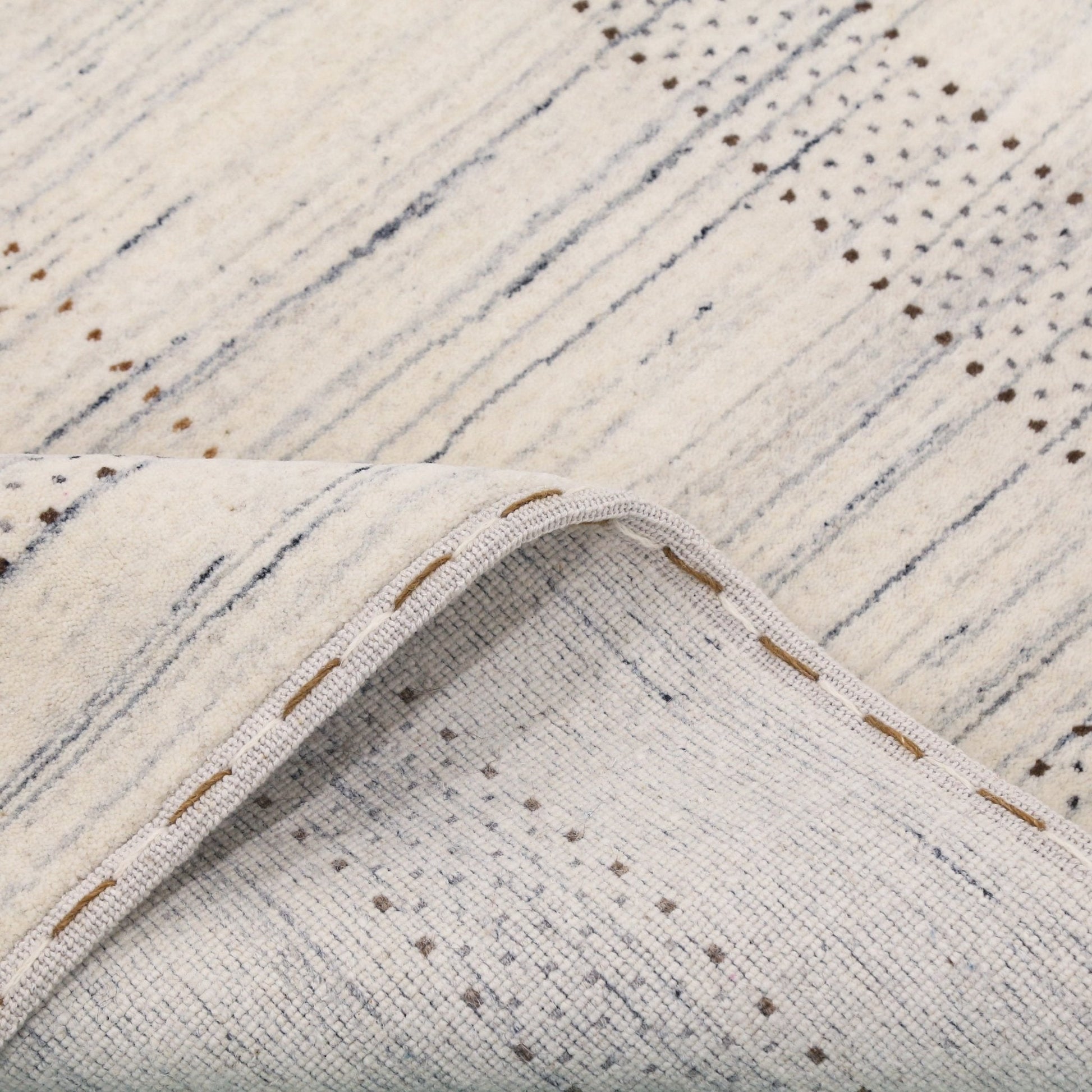 Ivory Gabbeh Design Hand Loomed Wool Area Rug.