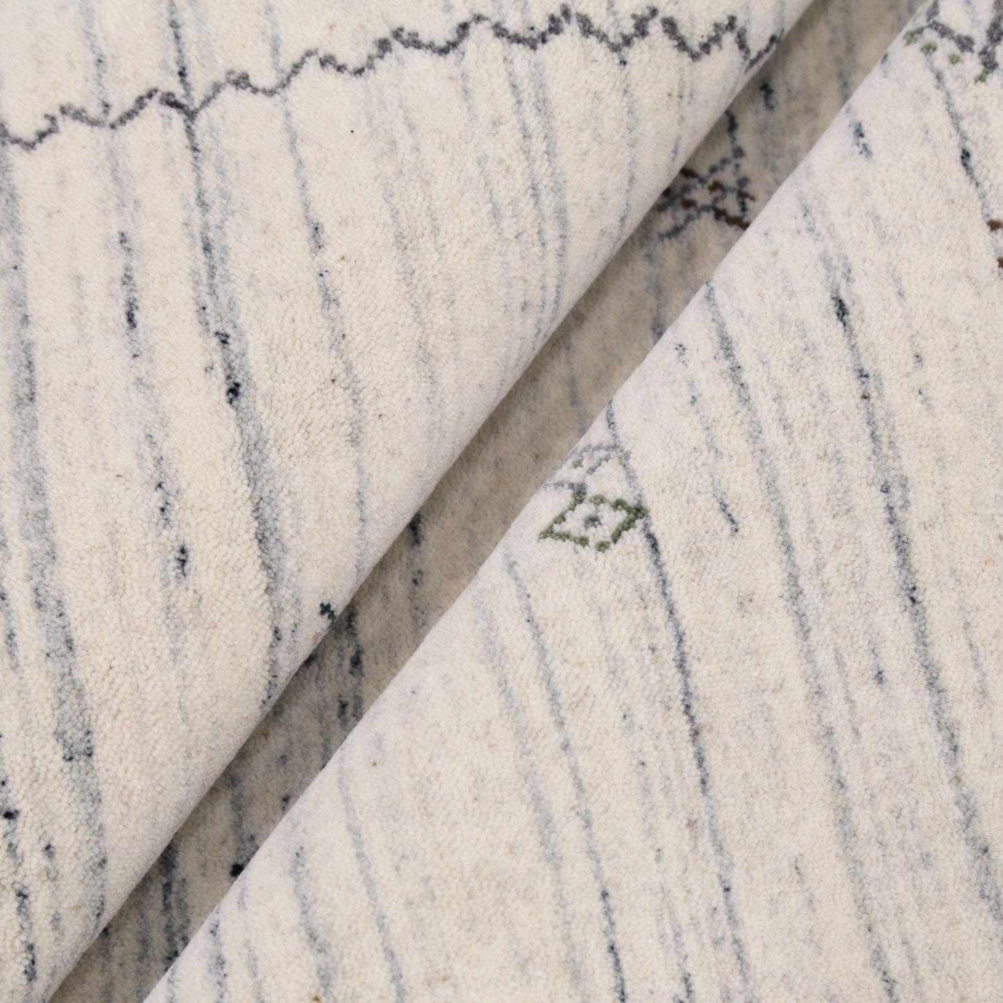 Ivory Modern Tribals Design Hand Loomed Wool Area Rug.