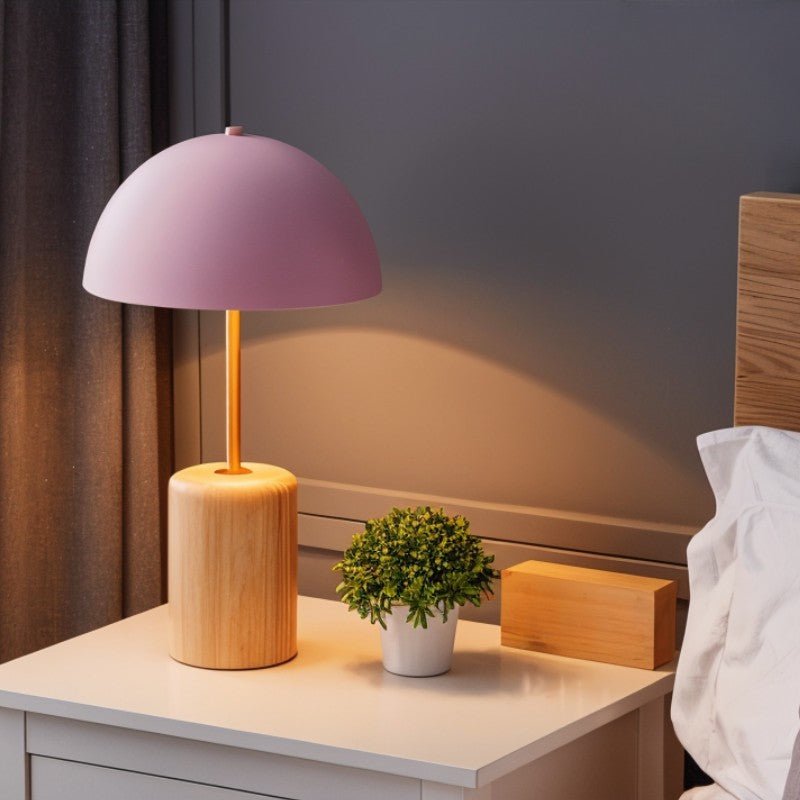 Kroki Table Lamp.