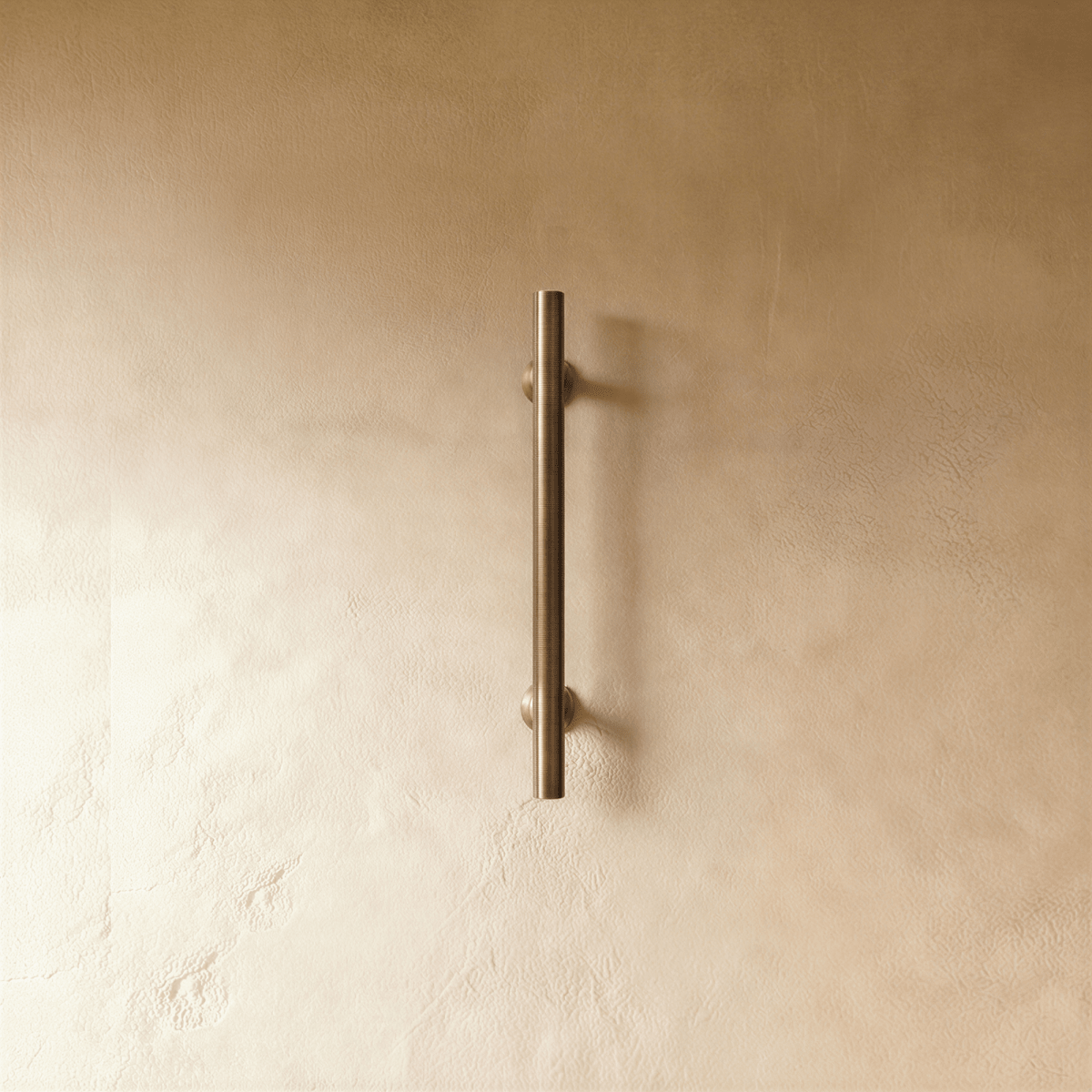 Liam Knob And Pull Bar.