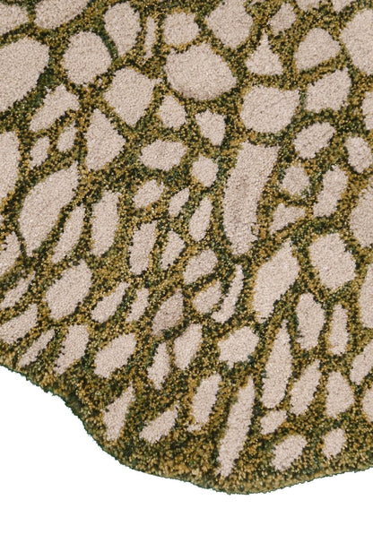 Lotus Lace Green Hand Tufted Wool Area Rug.