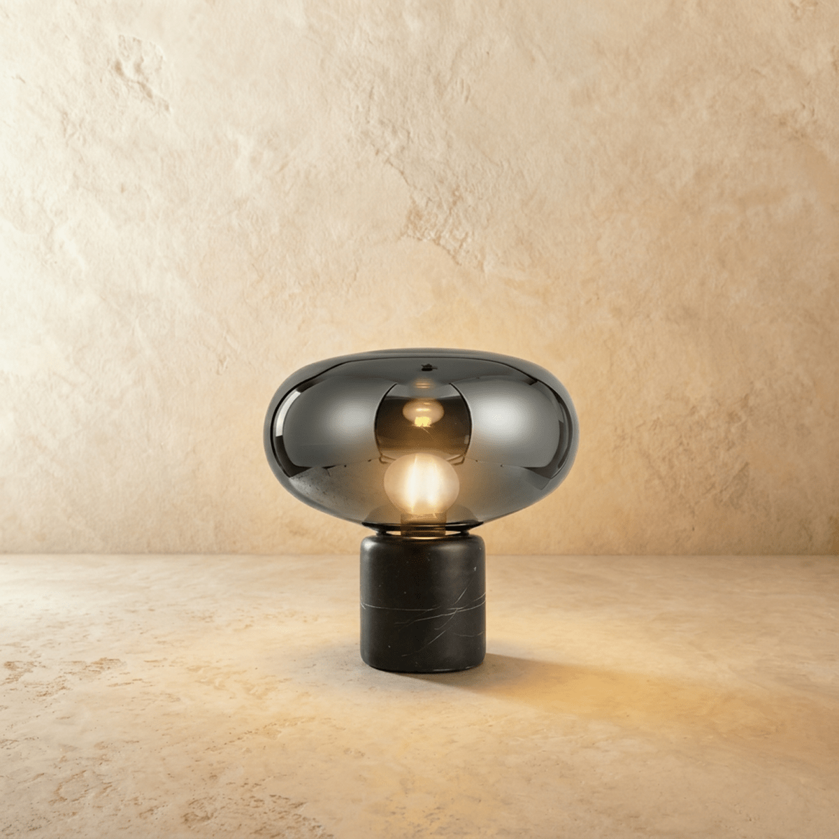 Lueur Table Lamp.