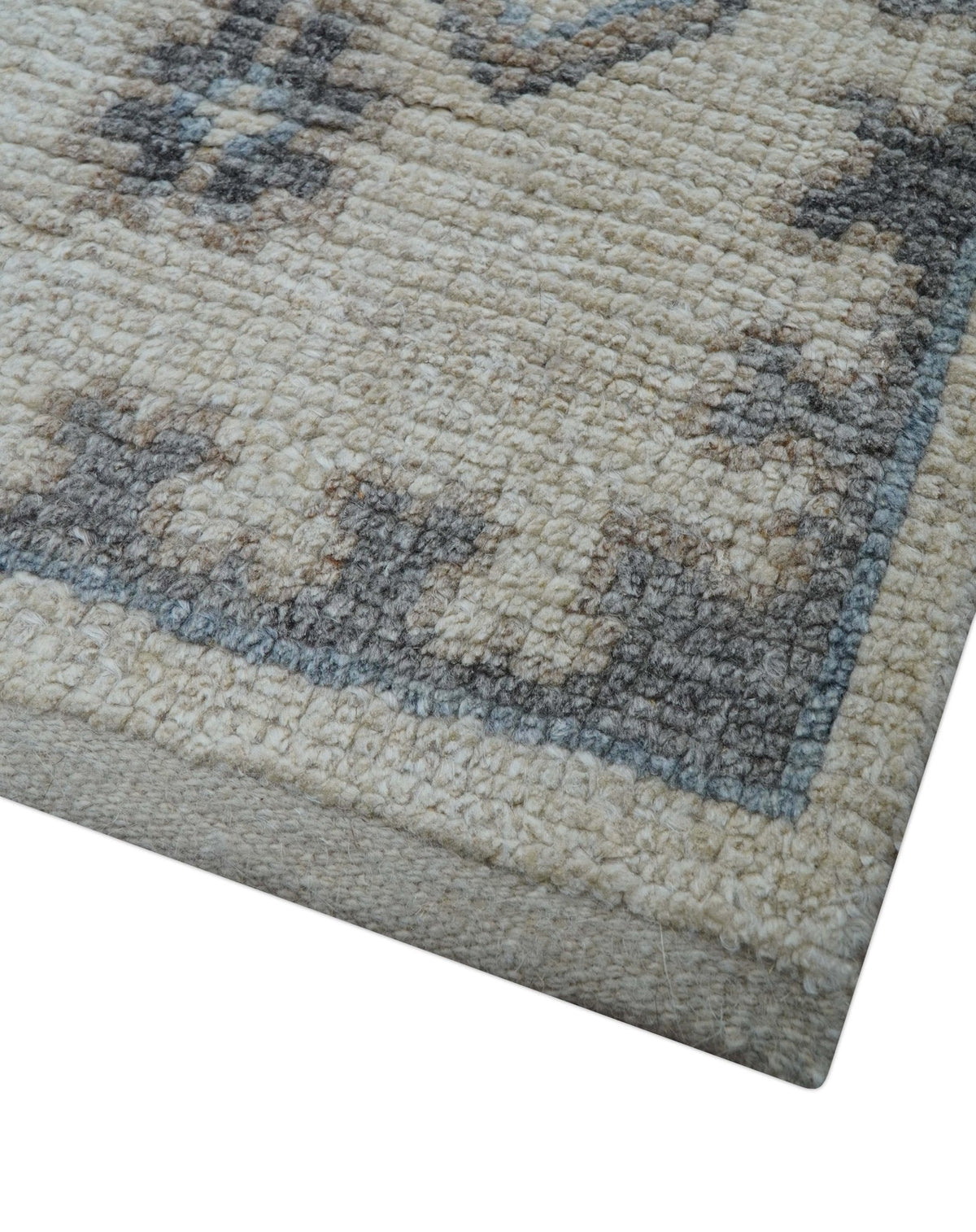 Luxe Custom Made Turkish Ivory Hand knotted Wool And Linen Blend Rug.