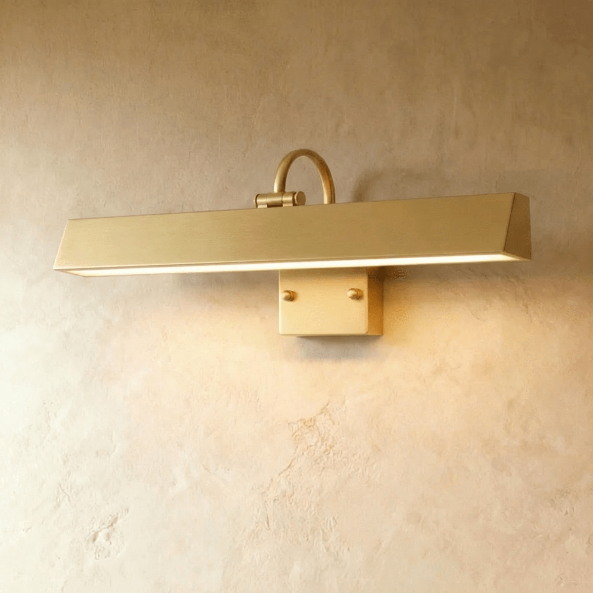 Mayim Outdoor Wall Lamp.