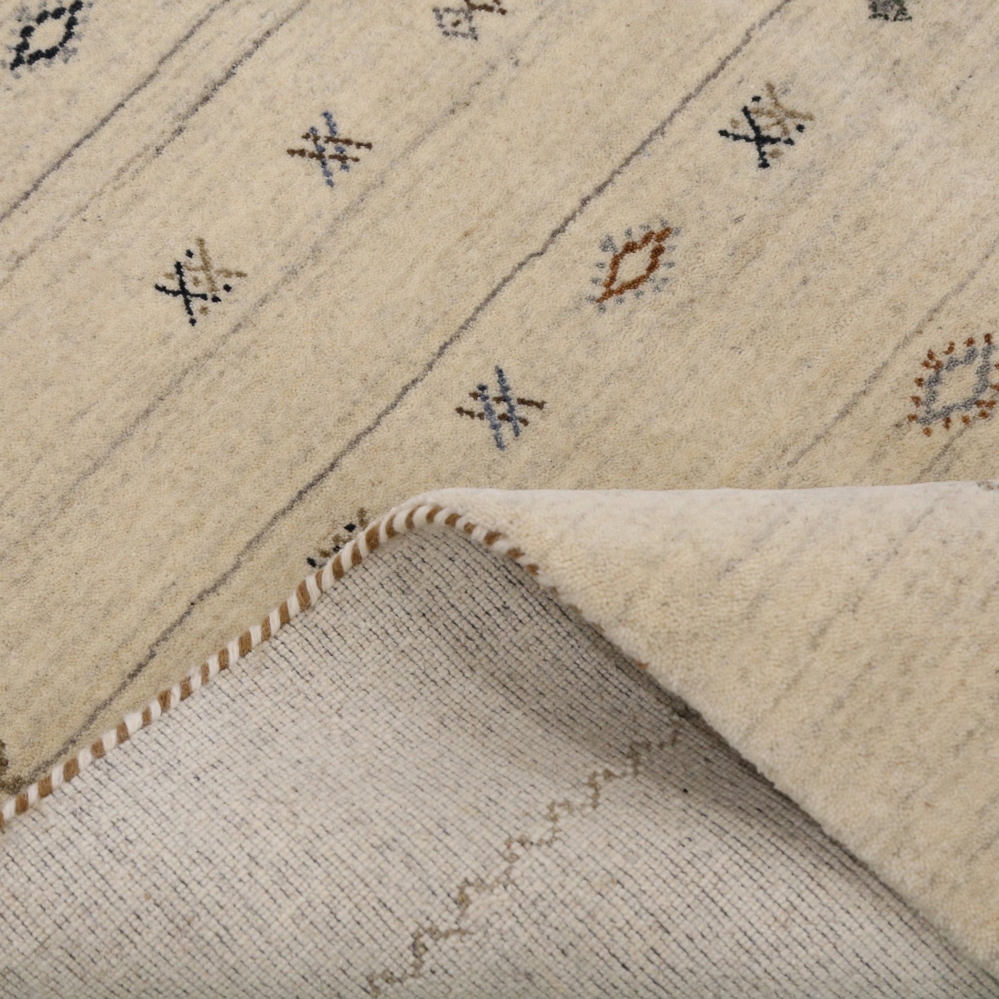 Modern Design Beige Hand Loomed Wool Area Rug.