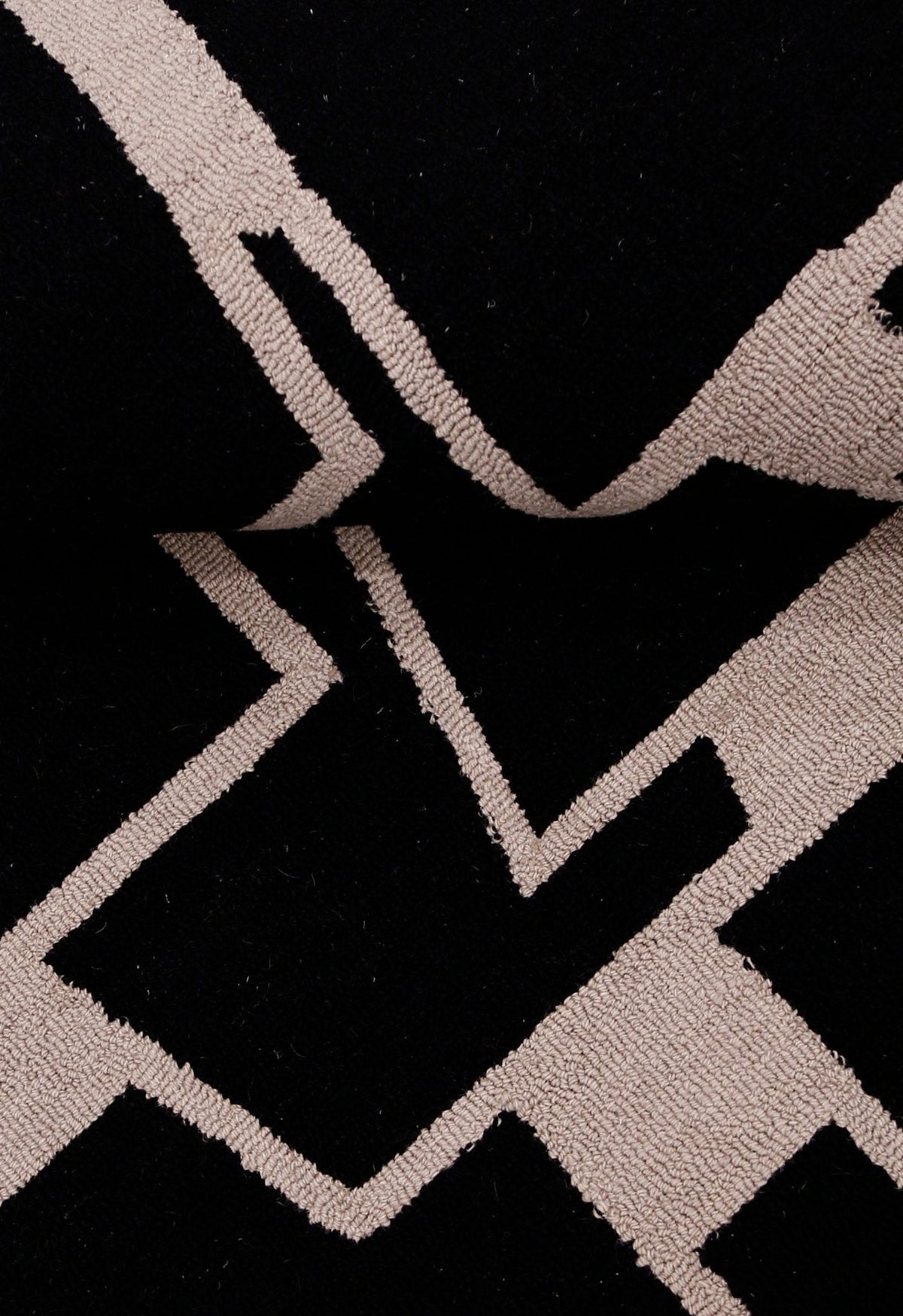 Modern Geometrical Black Hand Tufted Wool Area Rug.