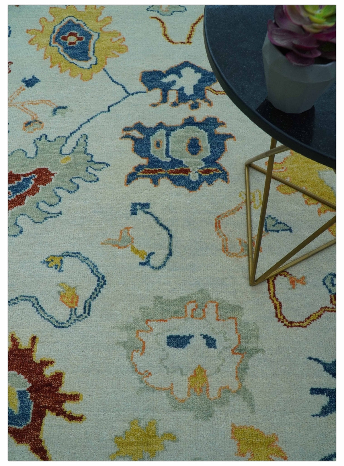 Modern Oushak Ivory And Blue Hand Knotted Wool Rug.
