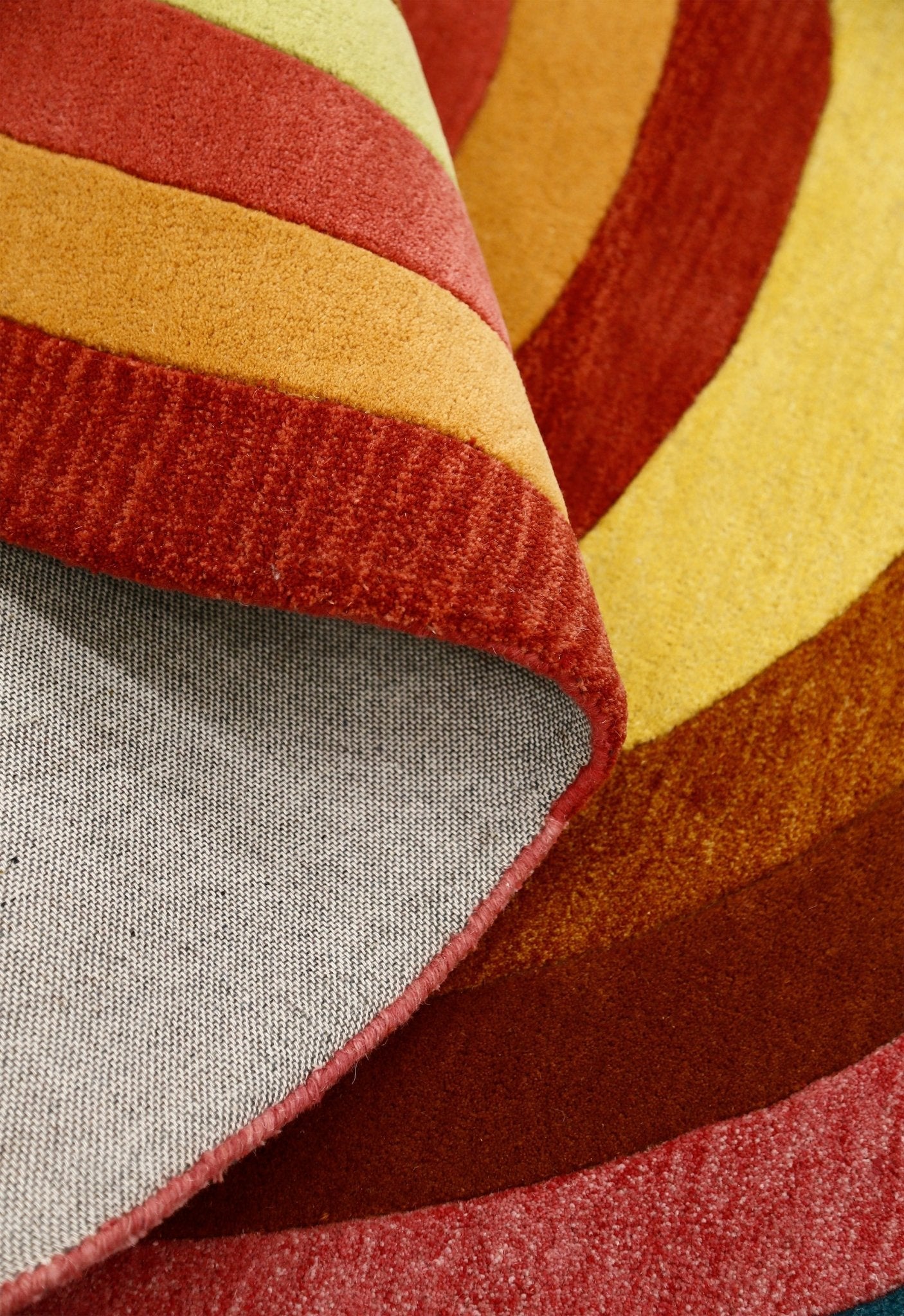 Modern Rings Golden Hand Tufted 5x7 Wool Area Rug