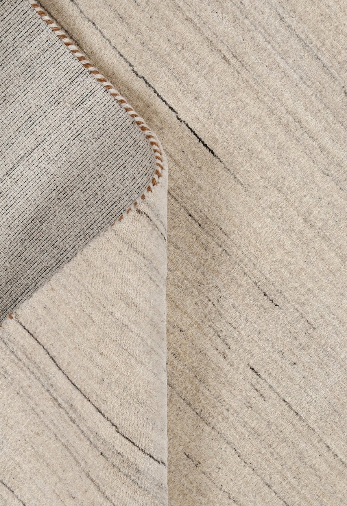 Modern Style Ivory Hand Loomed Wool Area Rug.