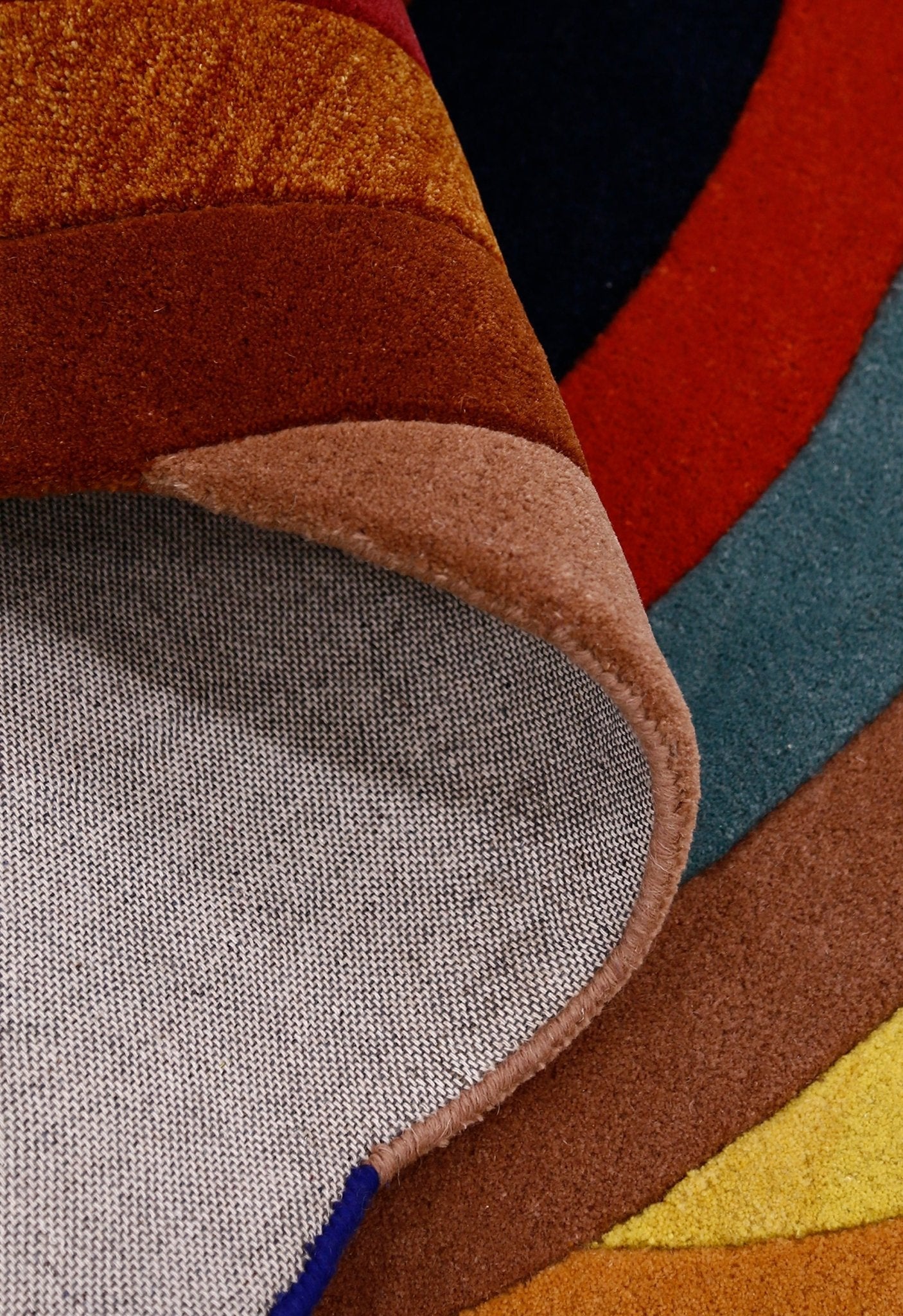 Modern Twin Rings Multicolor Hand Tufted 5x7 Wool Rug