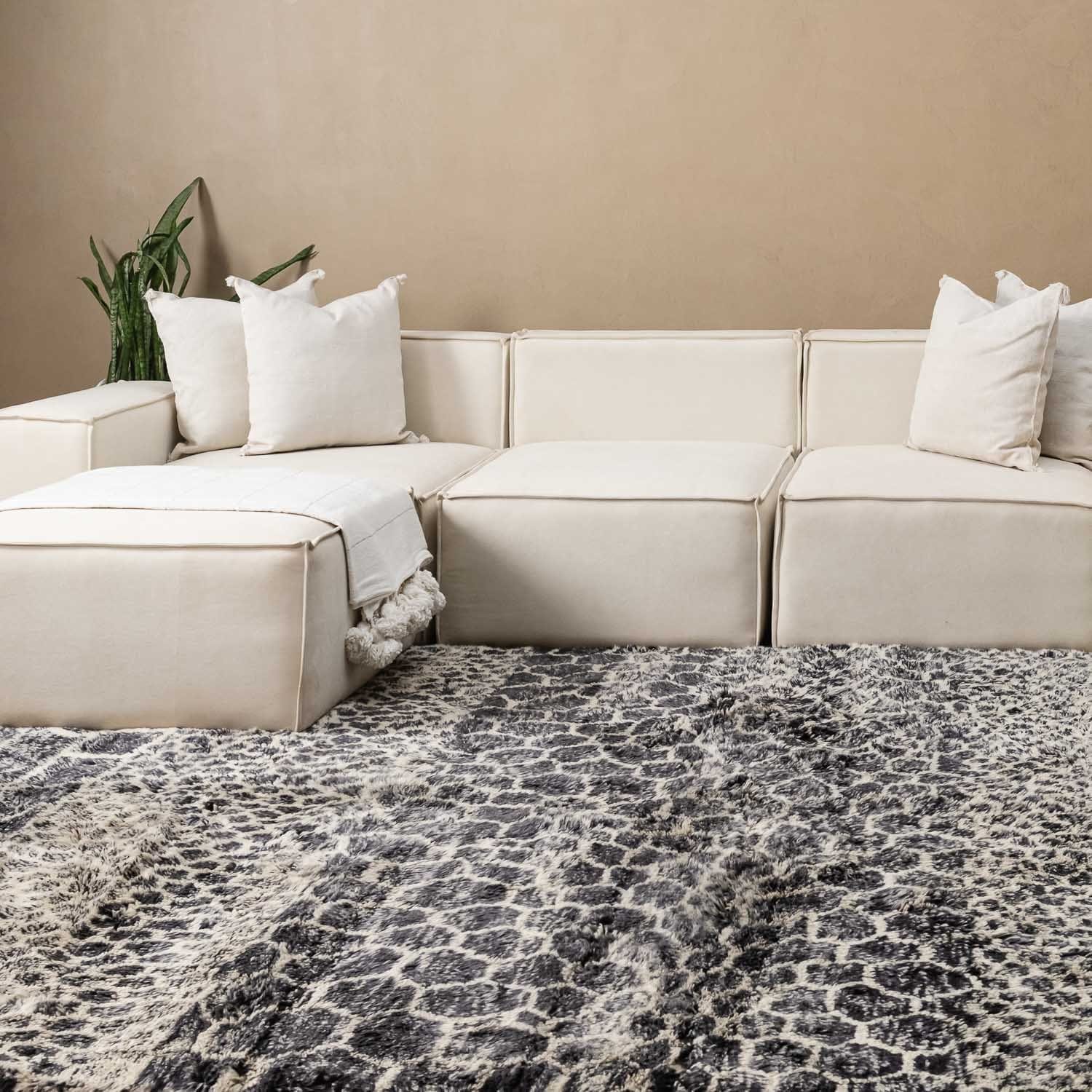 Benisouk mrirt rug Black Mamba - Luxury Shag Moroccan Rug Black Mamba - Luxury Shag Moroccan Rug