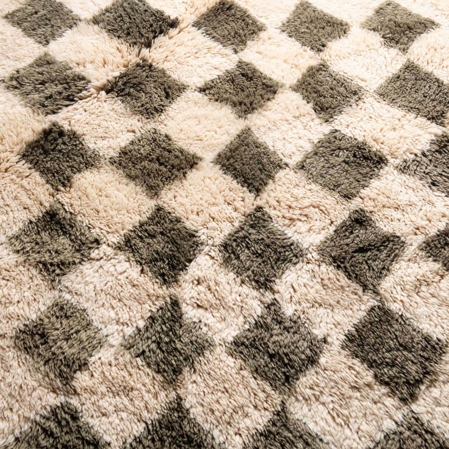 Benisouk mrirt rug Checkered Garden - Luxury Shag Moroccan Rug Checkered Garden - Luxury Shag Moroccan Rug