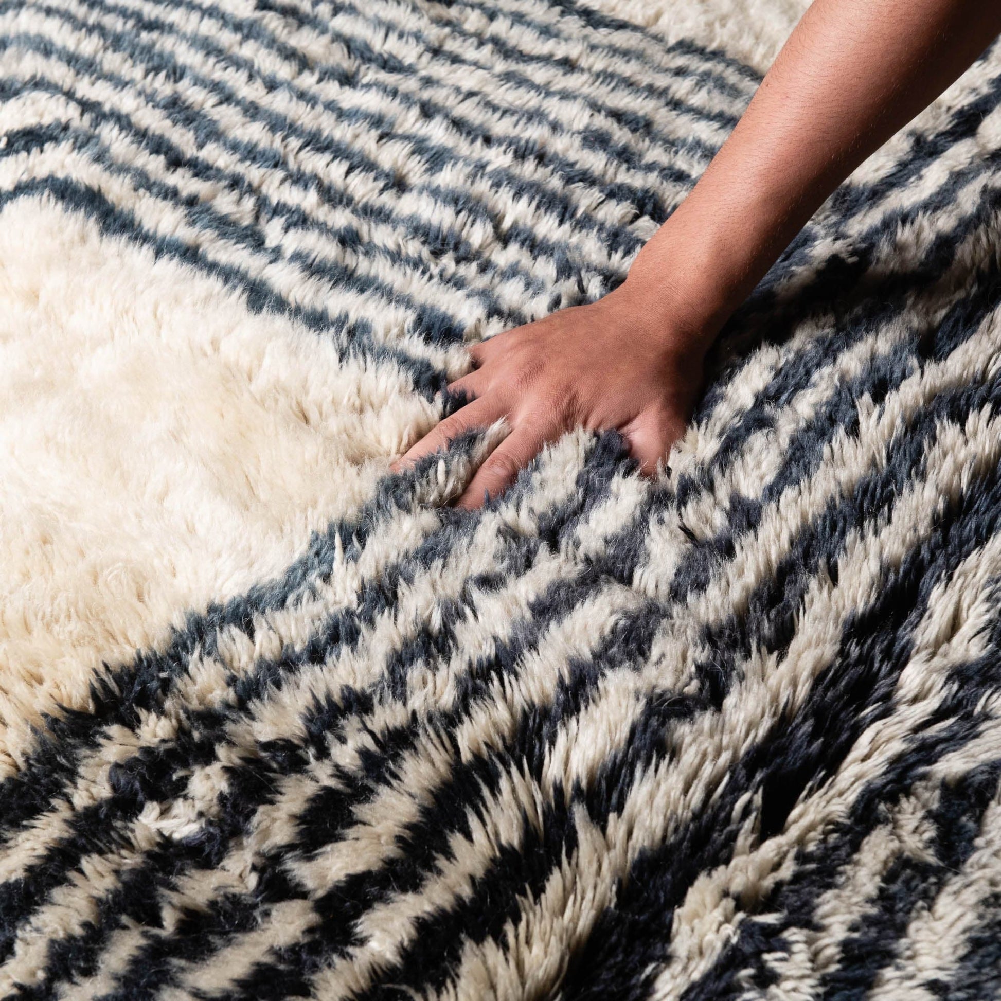 Benisouk mrirt rug Chords - Luxury Shag Moroccan Rug Chords - Luxury Shag Moroccan Rug