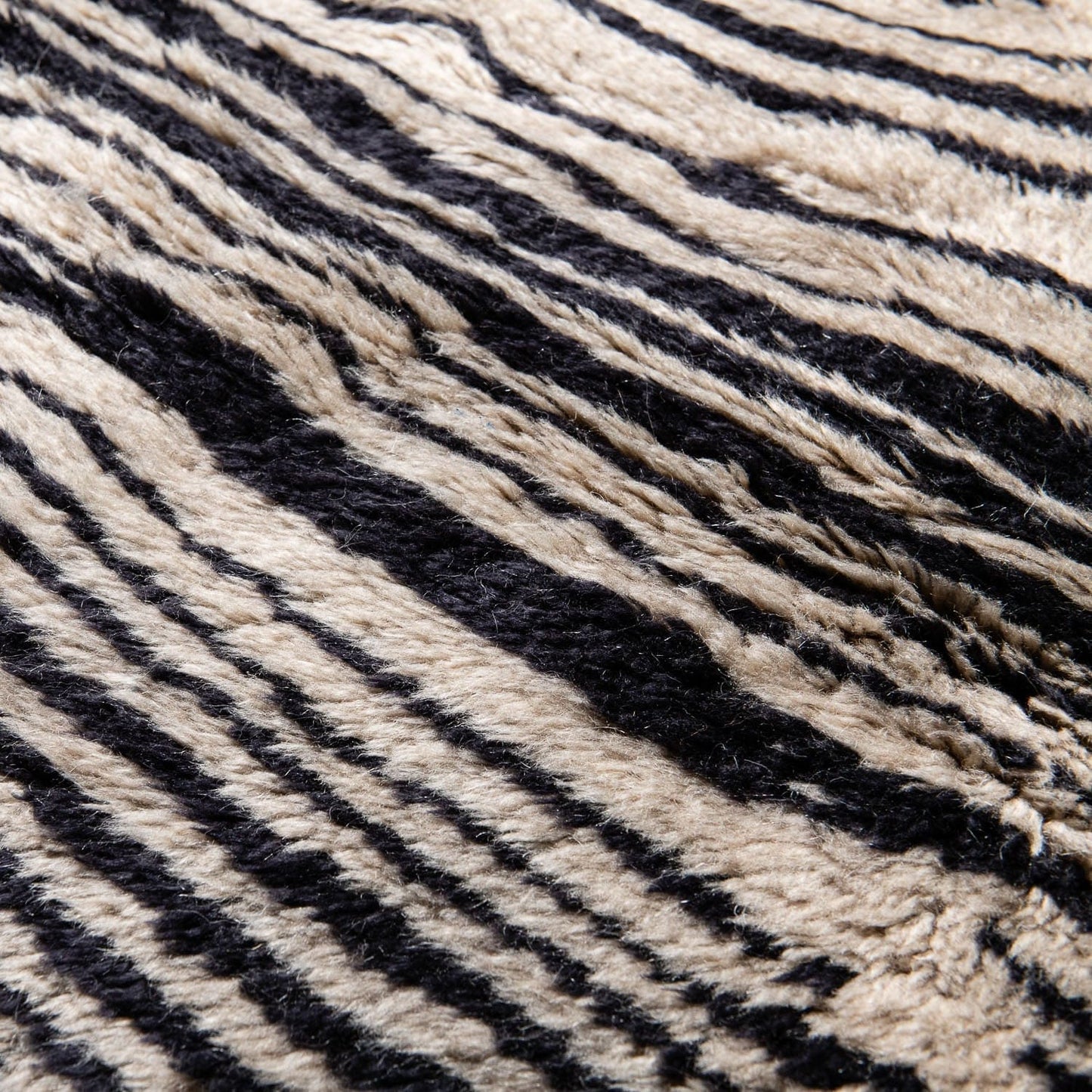 Benisouk mrirt rug Desert Dazzle - Luxury Shag Moroccan Rug Desert Dazzle - Luxury Shag Moroccan Rug