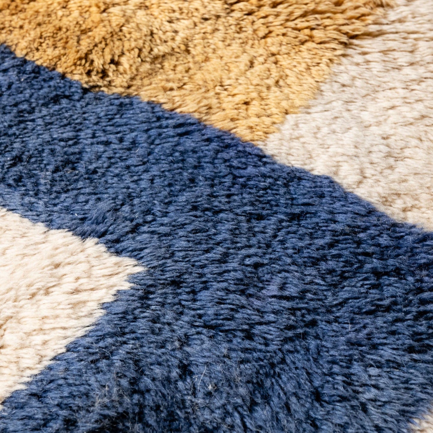 Benisouk mrirt rug Luminary Mirage - Luxury Shag Moroccan Rug Luminary Mirage - Luxury Shag Moroccan Rug