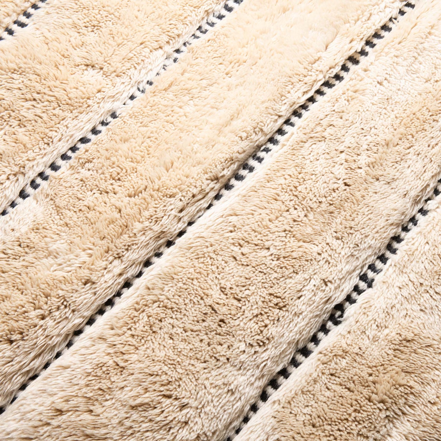 Benisouk mrirt rug Manuscript - Luxury Shag Moroccan Rug Manuscript - Luxury Shag Moroccan Rug