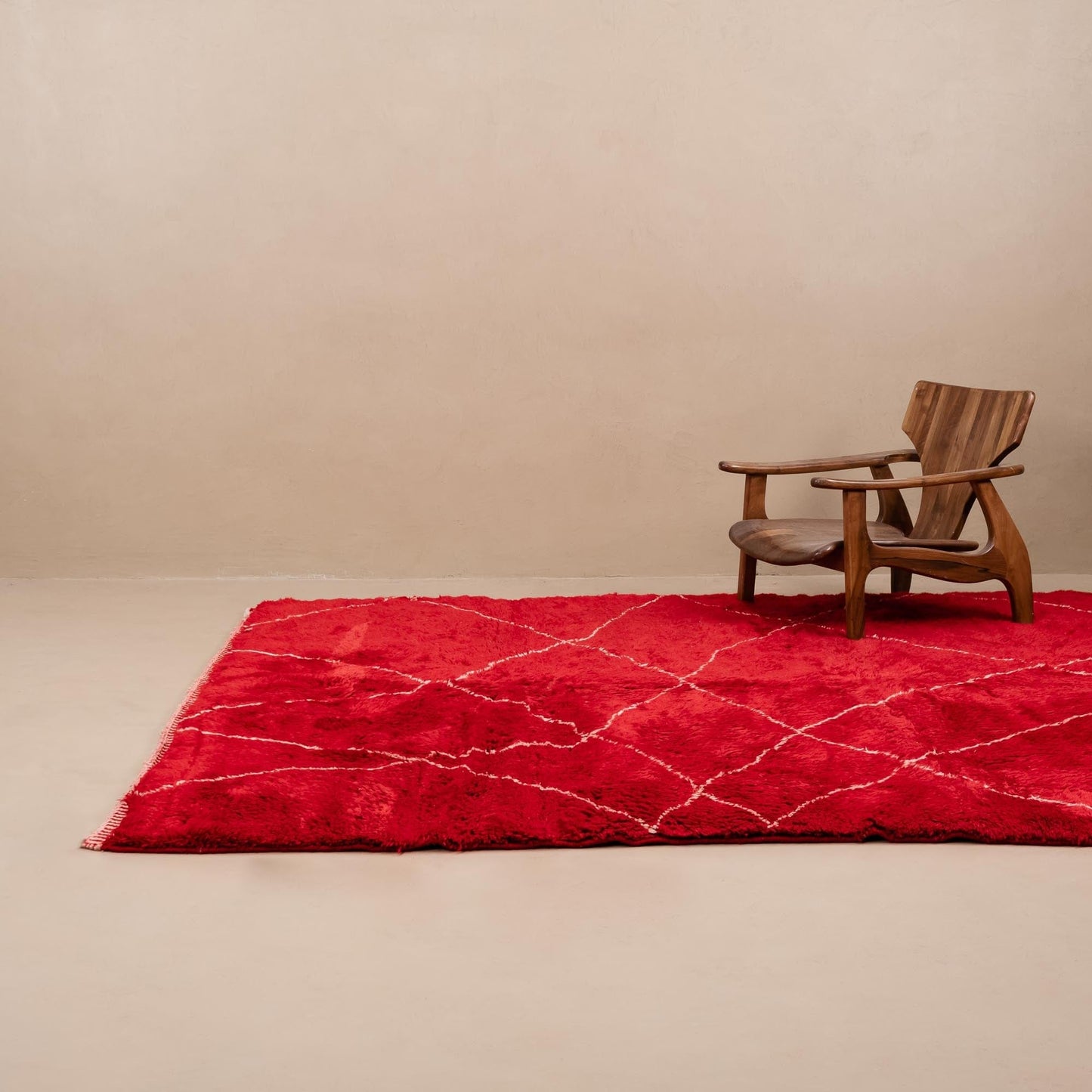 Benisouk mrirt rug Ruby Rhapsody - Luxury Shag Moroccan Rug Ruby Rhapsody - Luxury Shag Moroccan Rug