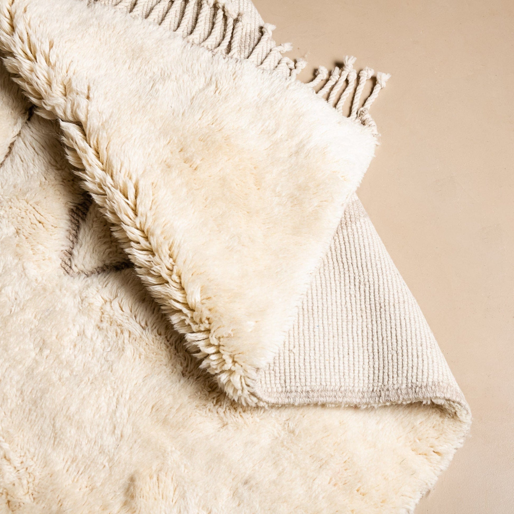 Benisouk mrirt rug Serenity Peaks - Luxury Shag Moroccan Rug Serenity Peaks - Luxury Shag Moroccan Rug