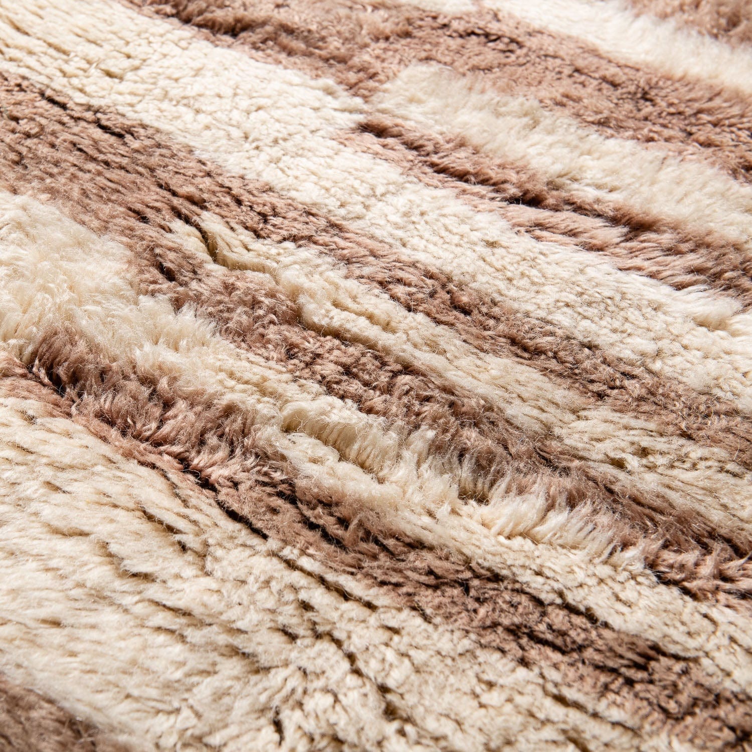 Benisouk mrirt rug Shimmering Sands - Luxury Shag Moroccan Rug Shimmering Sands - Luxury Shag Moroccan Rug