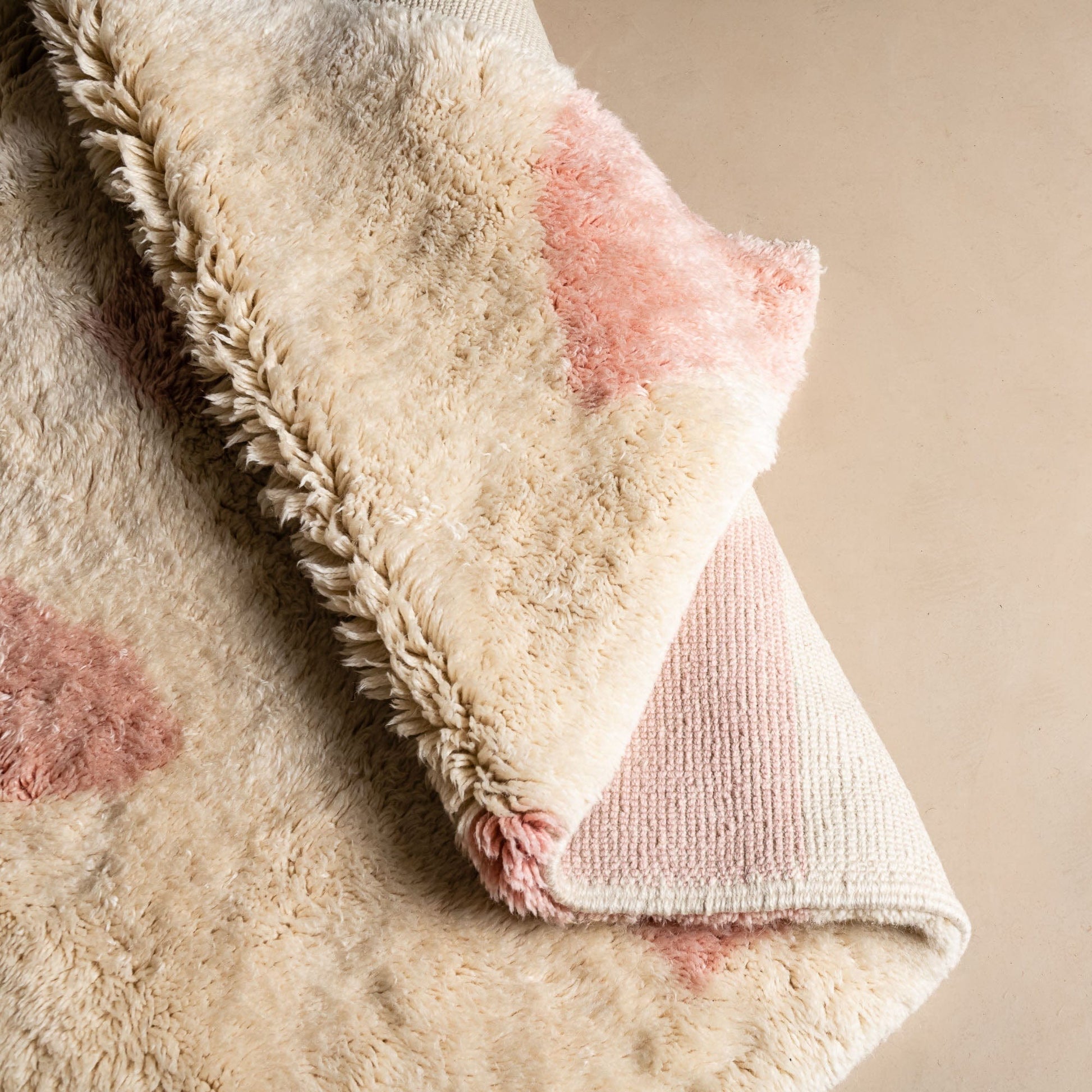 Benisouk mrirt rug Silken Petals - Luxury Shag Moroccan Rug Silken Petals - Luxury Shag Moroccan Rug