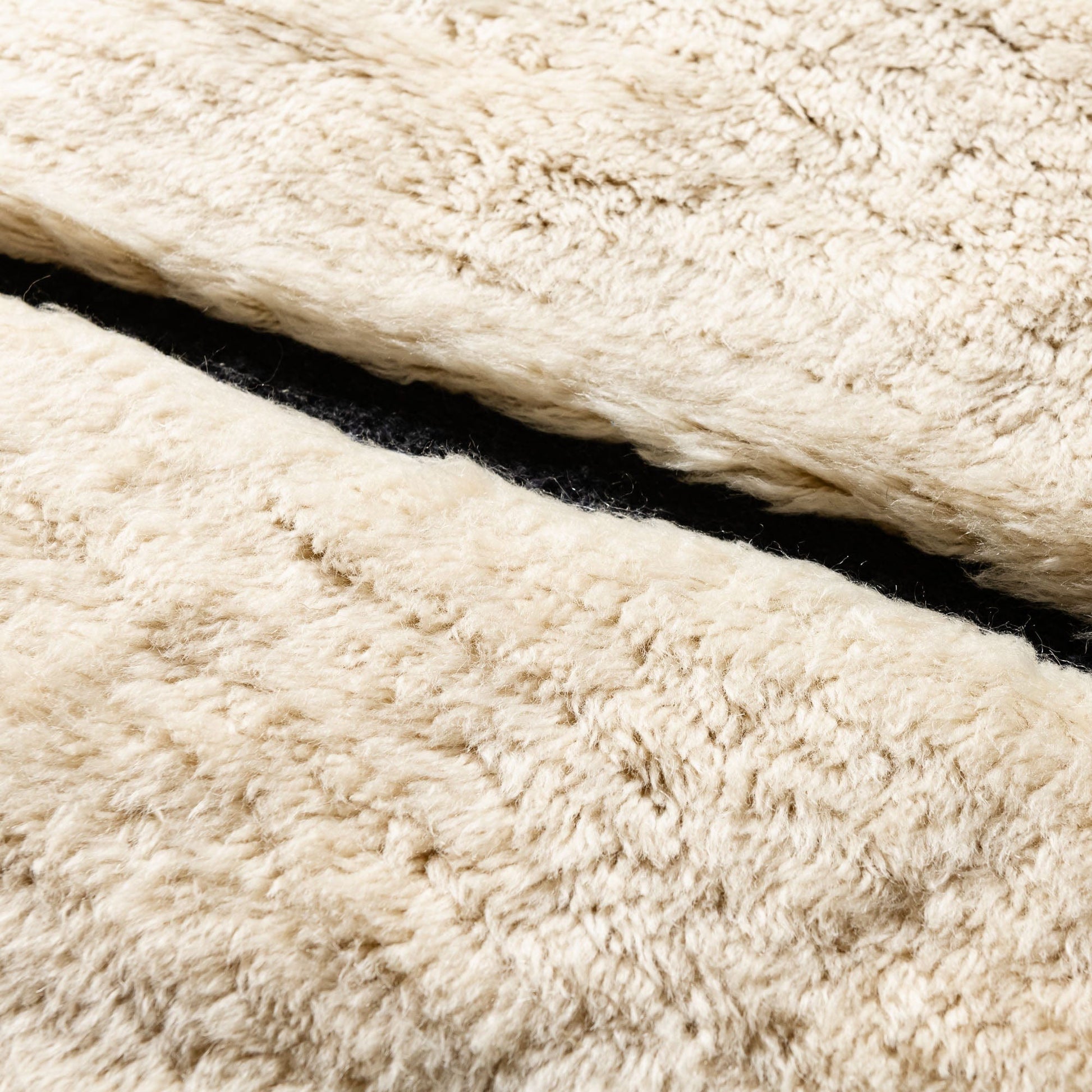 Benisouk mrirt rug Symetrical Lines - Luxury Shag Moroccan Rug Symetrical Lines - Luxury Shag Moroccan Rug