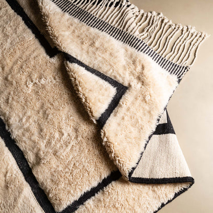 Benisouk mrirt rug Unbalanced Ratio - Luxury Shag Moroccan Rug Unbalanced Ratio - Luxury Shag Moroccan Rug