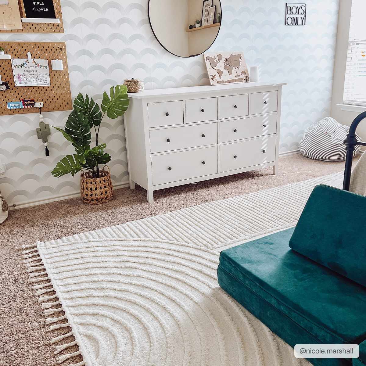 Guiling 3D Rainbow Area Rug with Tassels
