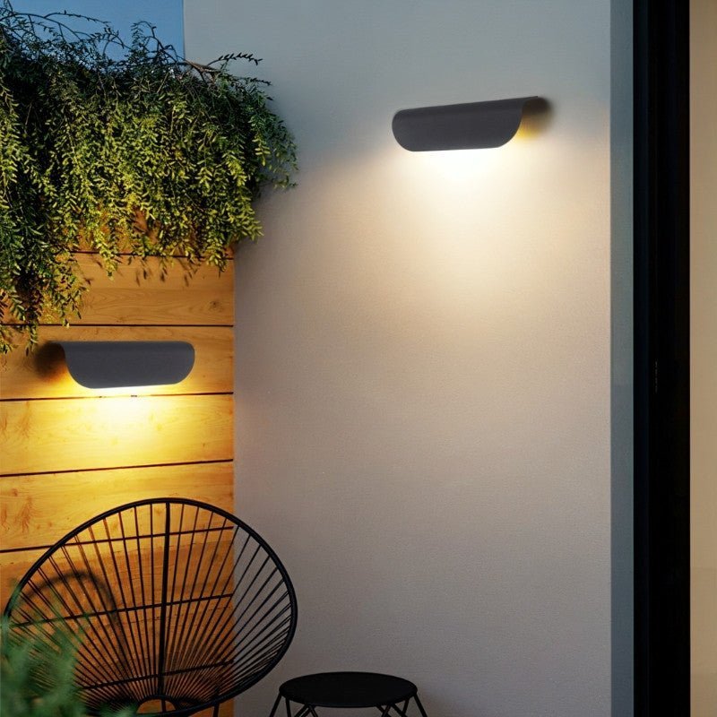 Nigin Outdoor Wall Lamp.